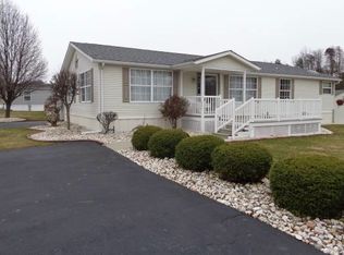 240 Tee Dr, Tarrs, PA 15688