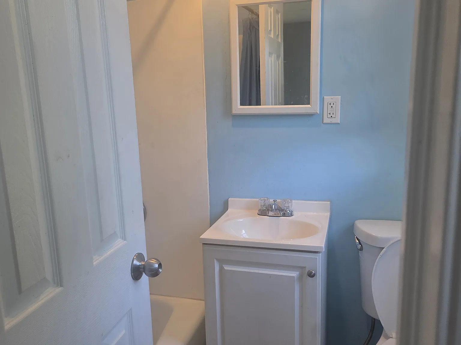 Studio, $1,175 — Photo 2