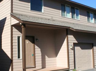 1901 NE Lotus Dr APT 4, Bend, OR 97701