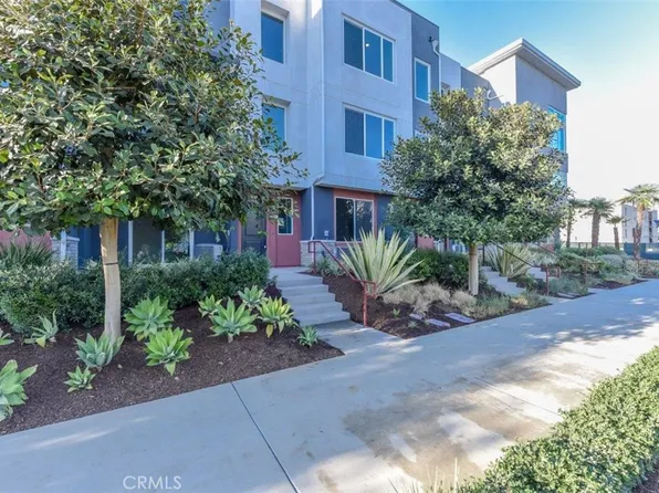106 Unity, Irvine, CA 92614