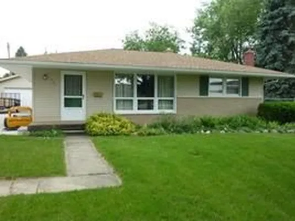 257 Renfrew Ave, Adrian, MI 49221