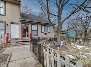 196 Oak Hill Cluster #4, Independence, MO 64057