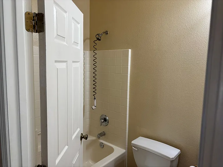 6855 Carnation Ave — Photo 9