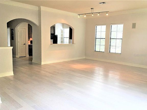 4th image of 506 Mirasol Cir APT 101