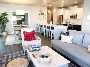 15102 S Battle Dr, Bluffdale, UT 84065