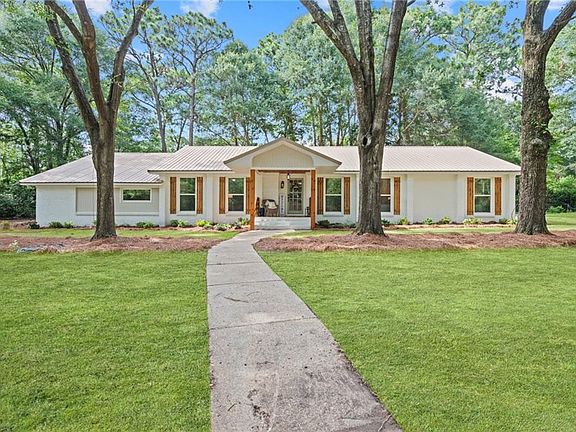 2nd image of 4312 Michael Blvd