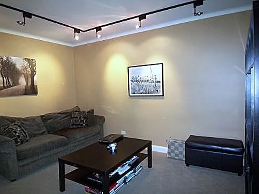 Sold by Anna Pinto Realty | media 44