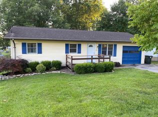 521 S Breidecker St, Columbia, IL 62236