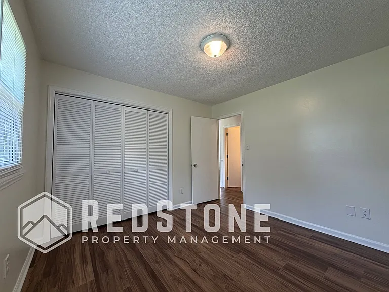 3138 Whitesell Dr #C — Photo 23