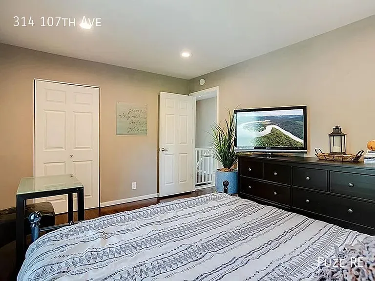 314 107th Ave NE — Photo 27