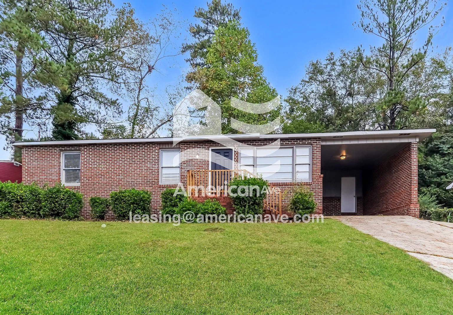3 bed, 2.0 bath, 1148 sqft, $1,049 — Photo 1