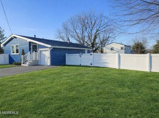 738 Gail Dr, Neptune, NJ 07753