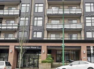 7727 Royal Oak Ave #211, Burnaby, BC V5J4K2