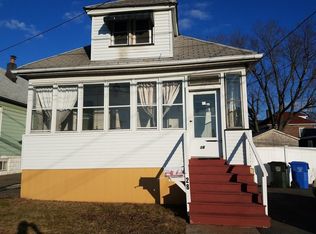 28 Marion St, Port Reading, NJ 07064
