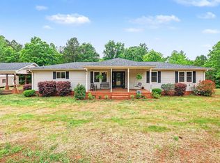1669 Bolt Rd, Gray Court, SC 29645