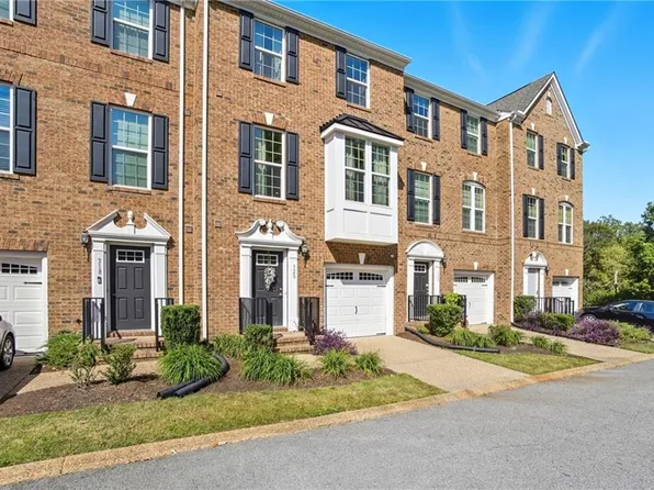 315 W Constance Rd #320, Suffolk, VA 23434