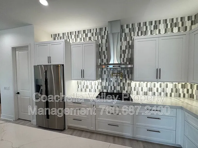 74635 Tesla Dr — Photo 15
