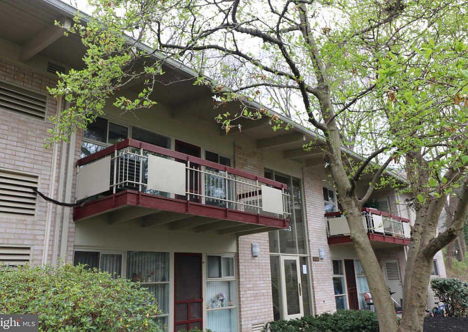 1st image of 4343 Americana Dr APT 201