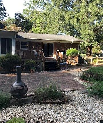 5th image of 130 Devon Dr