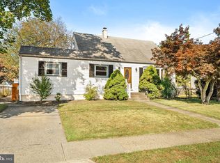 44 Falmouth Rd, Hamilton, NJ 08620