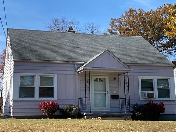 3rd image of 3240 7th St