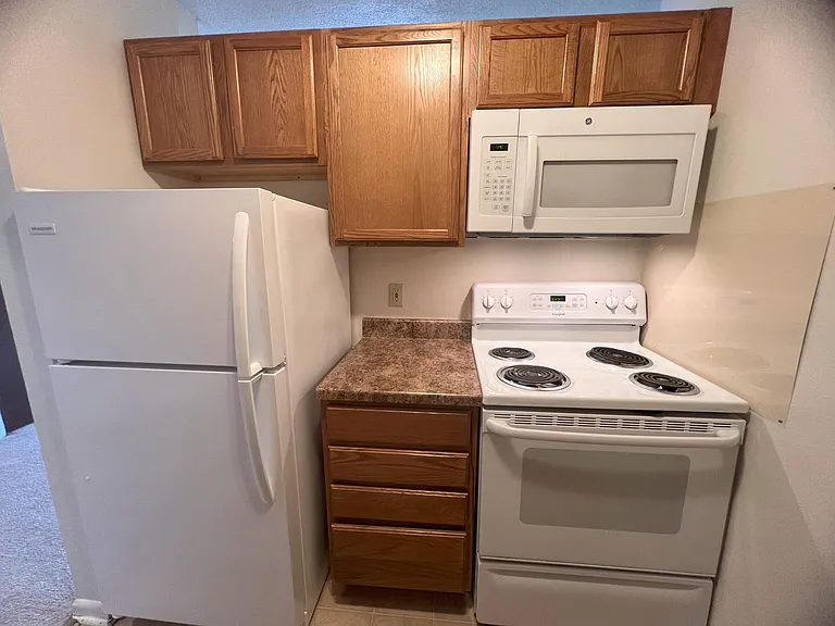 3202 University Dr #K — Photo 1