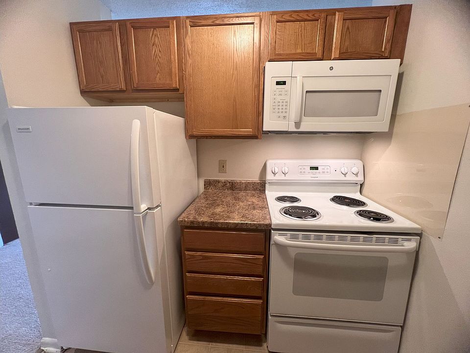 1st image of 3202 University Dr #K1