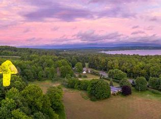 8190 E Ridge Rd, Harbor Springs, MI 49740