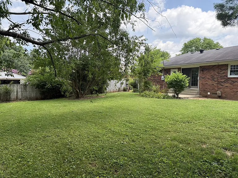 2619 Navajo Dr — Photo 16