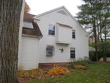 2nd image of 4351 Devonshire Dr #18