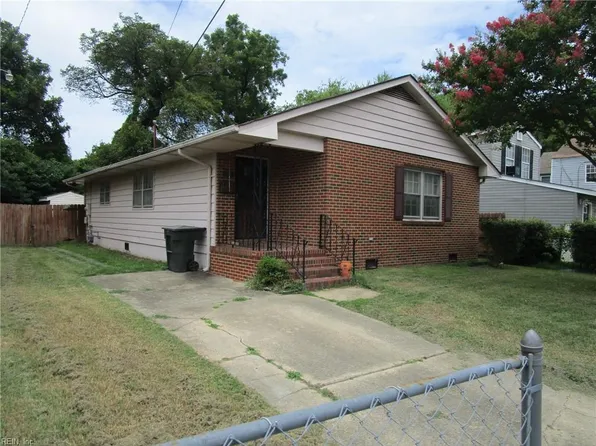 358 Lincoln St, Hampton, VA 23669