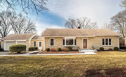 W147N4879 Dolphin Dr Photo 1