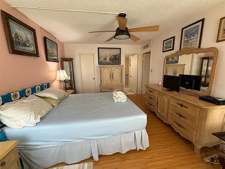 7400 Sun Island Dr #505 — Photo 15