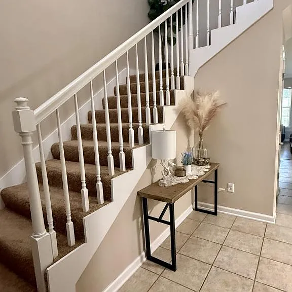 104 Creeke Ln — Photo 2