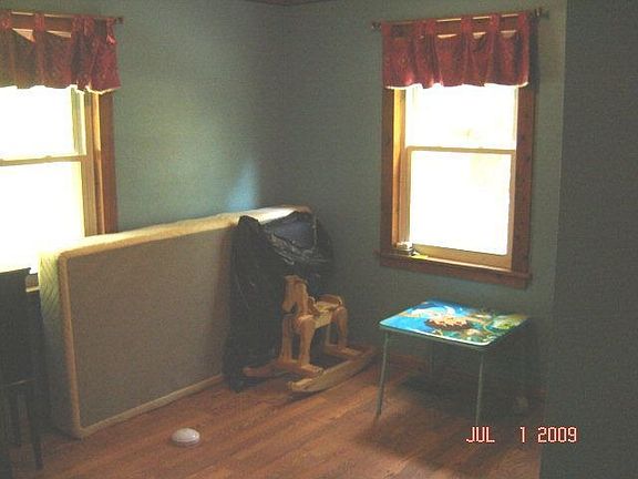 4th image of 607 Cypress St
