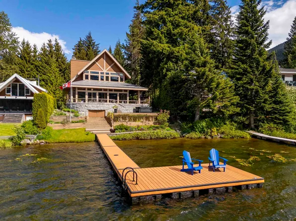 3319 Lakeside Rd, Whistler, BC V8E 0B8