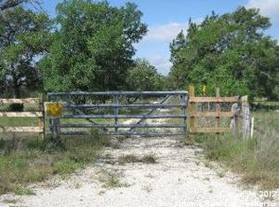 4 Sansom Rd, Boerne, TX 78006