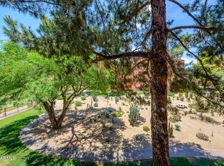 12212 N Paradise Village Pkwy S APT 323, Phoenix, AZ 85032