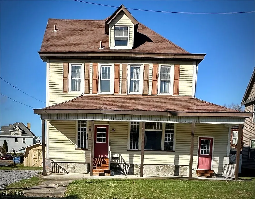 315 Carolina Ave photo 1