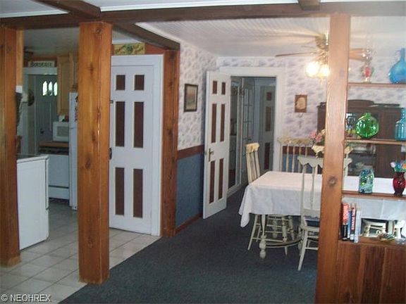 DINNING ROOM OPEN TO KITCHEN