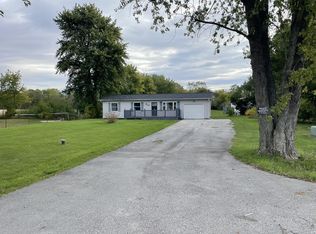 688 Jasper Coil Rd, Washington Court House, OH 43160