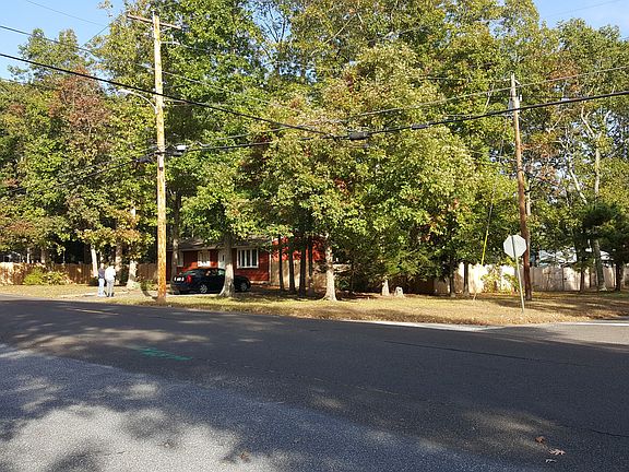 Large Corner lot