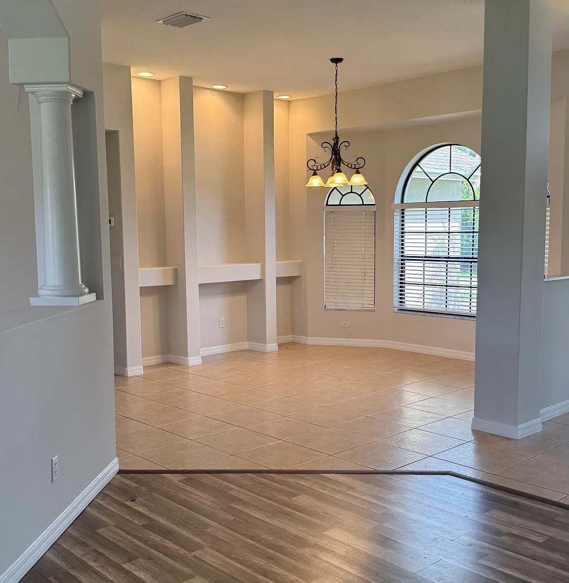 3 bed, 2.0 bath, 2049 sqft, $2,600 — Photo 4