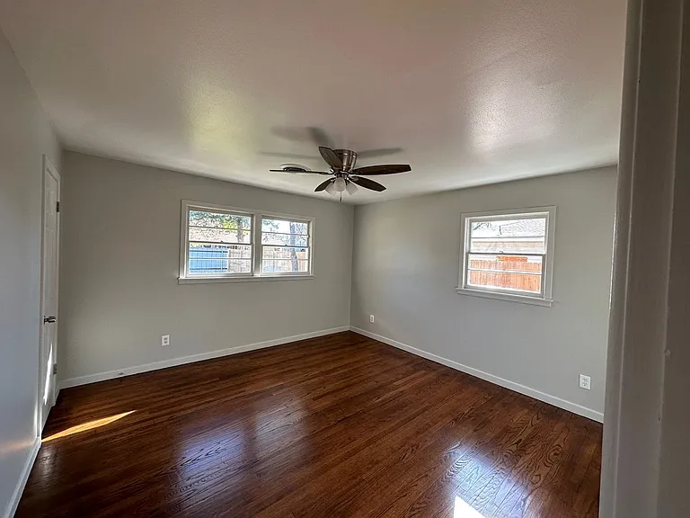 3609 S Lamar St — Photo 9