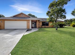 108 Willow Creek Ln, Naples, FL 34113