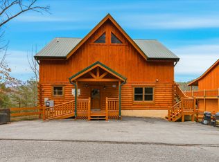 4339 Forest Ridge Way, Pigeon Forge, TN 37863