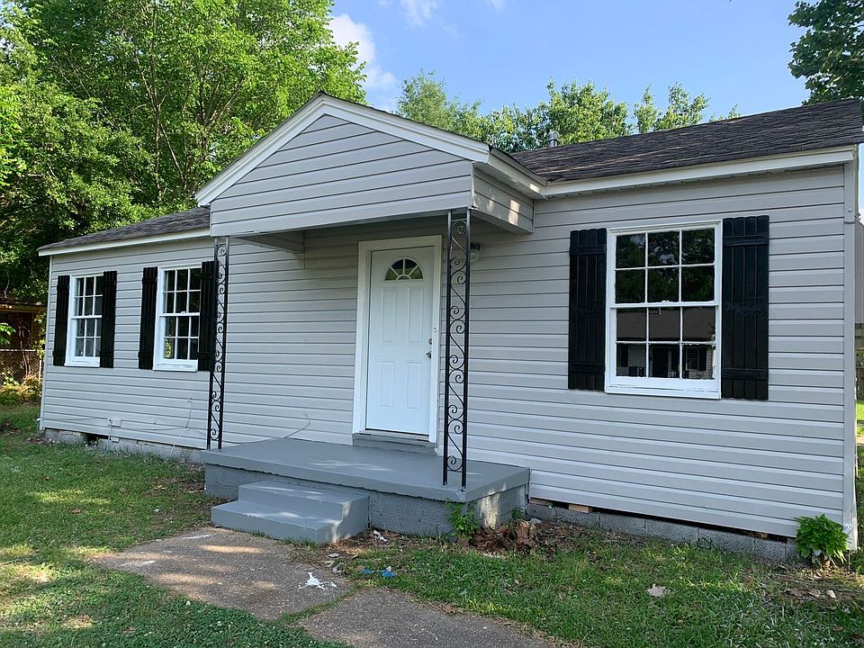1st image of 2655 Lakehurst Ave