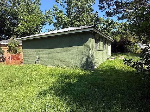 3rd image of 6127 Pontotoc St