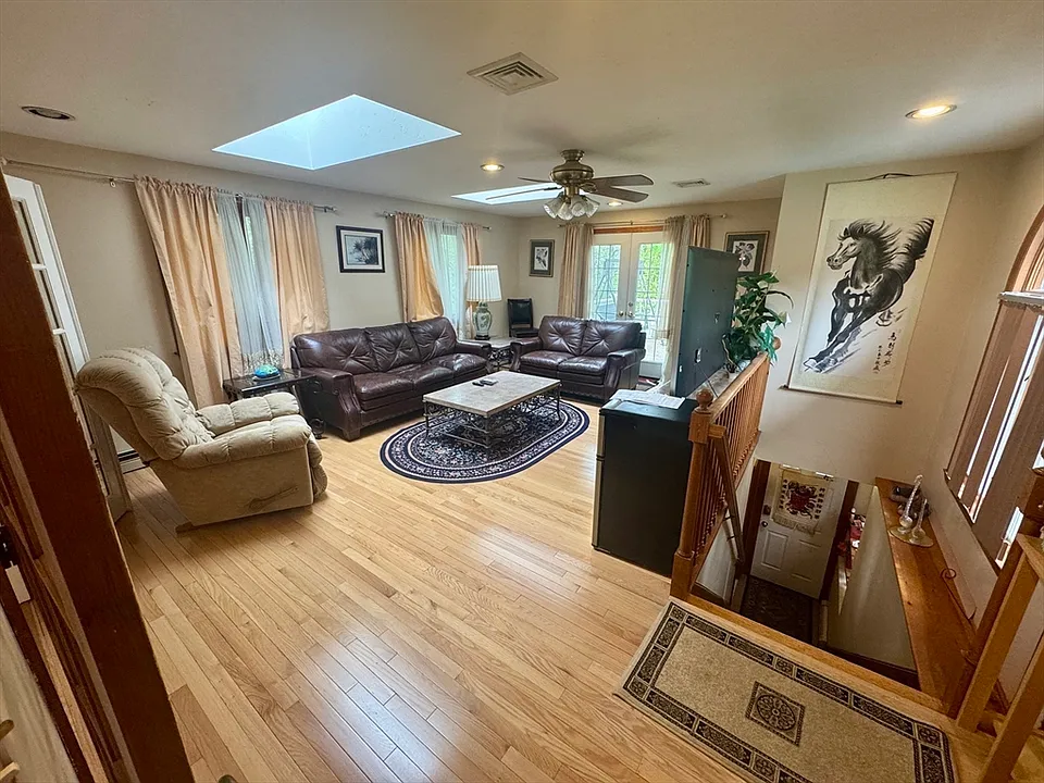 328 Blue Hill Ave #SF