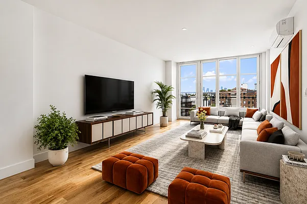 Living room, photo 1
